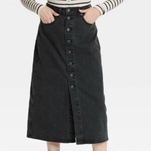 Universal Threads Button Front Denim Skirt